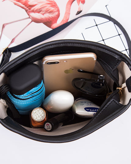 Damen Schulter Messenger Bag mit geprägtem Rautenmuster im Retro-Look - ellashop.store