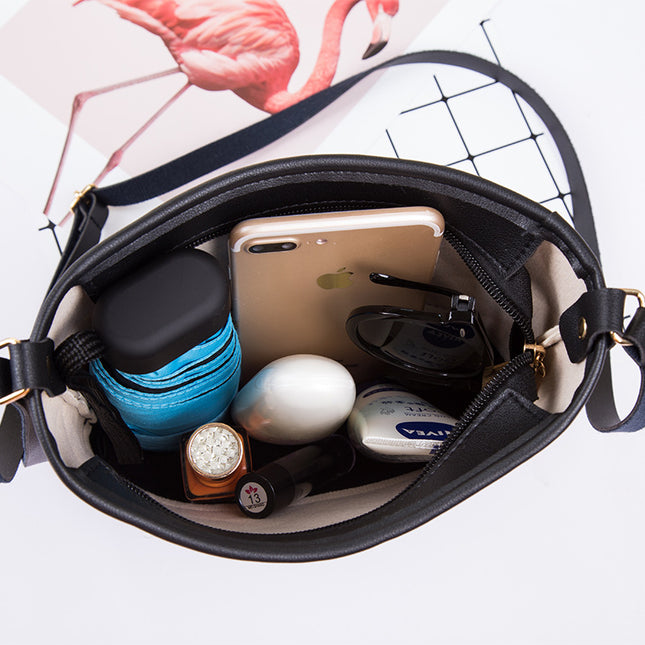 Damen Schulter Messenger Bag mit geprägtem Rautenmuster im Retro-Look - ellashop.store